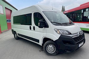 Citroen Jumper 9-osobowy udogodnienia dla osób niepełnosprawnch